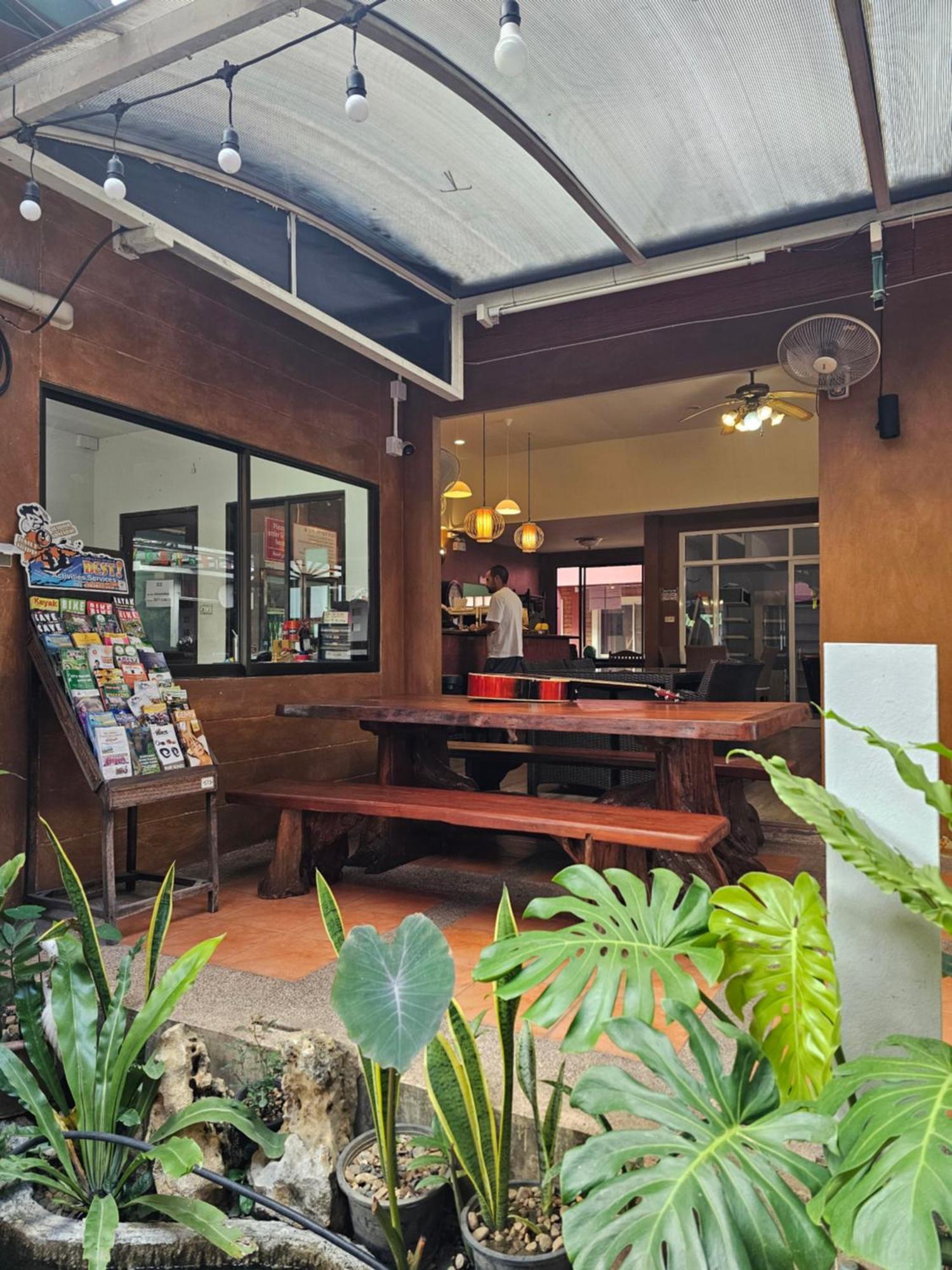 A Pousada Red Brick Chiang Mai Exterior foto